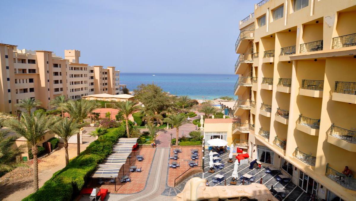KING TUT AQUA PARK RESORT