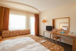 Alexandros Palace Hotel & Suites
