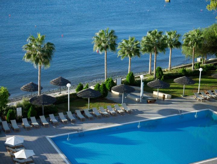 Atlantica Miramare Beach Hotel