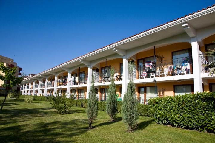 Hotel Hrizantema