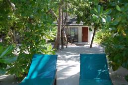 HOLIDAY ISLAND RESORT & SPA