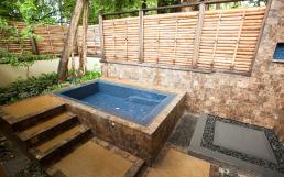 ROYAL ISLAND RESORT & SPA