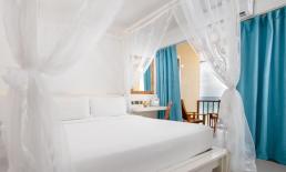 CORAL STRAND HOTEL