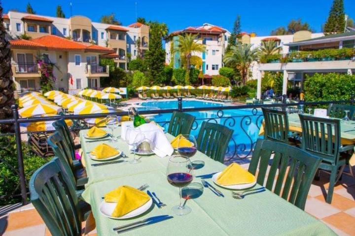 Gardenia Beach Hotel