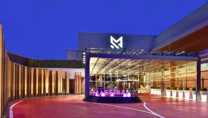 MAESTRAL RESORT & CASINO