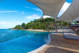 COCO DE MER HOTEL AND BLACK PARROT SUITES