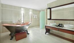 DOUBLETREE BY HILTON SEYCHELLES ALLAMANDA RESORT & SPA