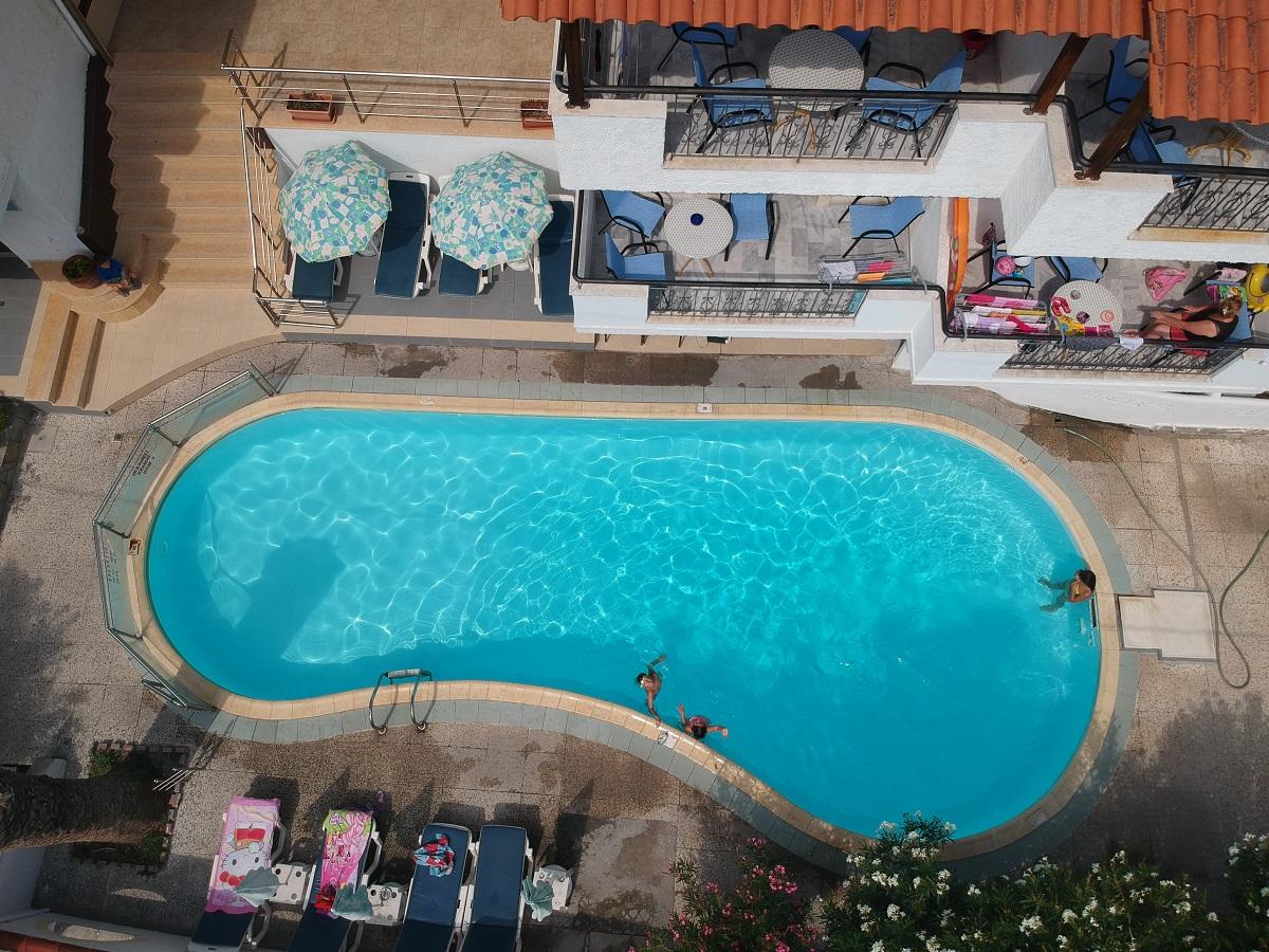 Hotel App Golden Sun Apartman