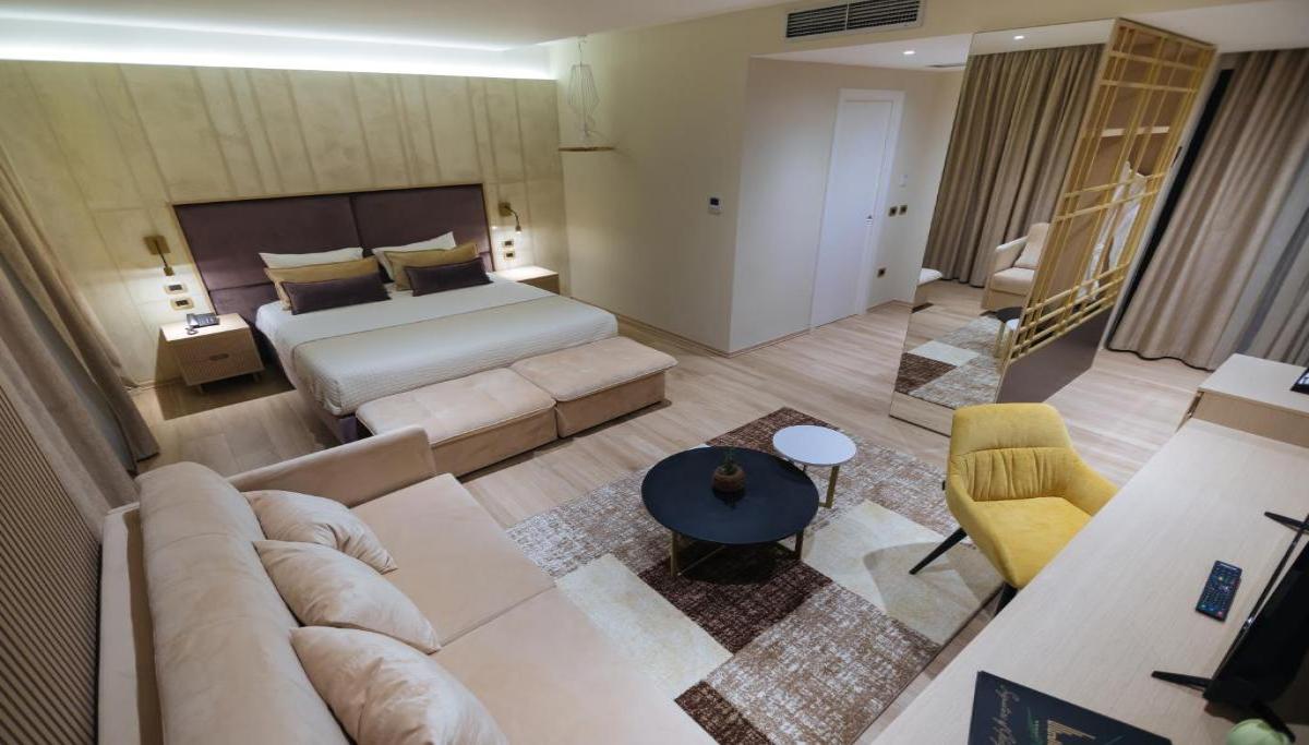 HOTEL GLORIA PALACE