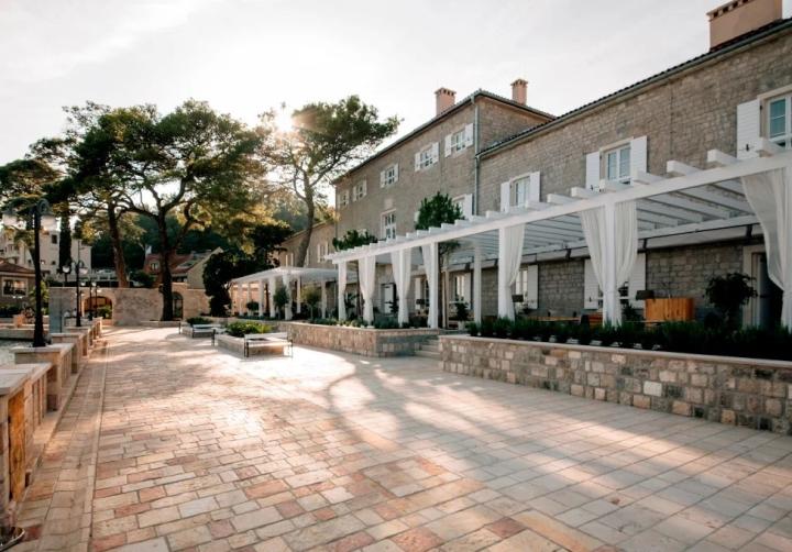 Hotel Lazure Historical Building