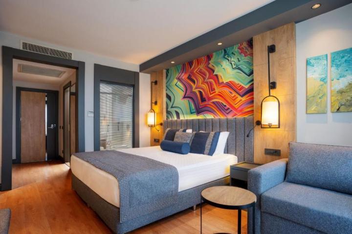 Hotel Alarcha & Resort