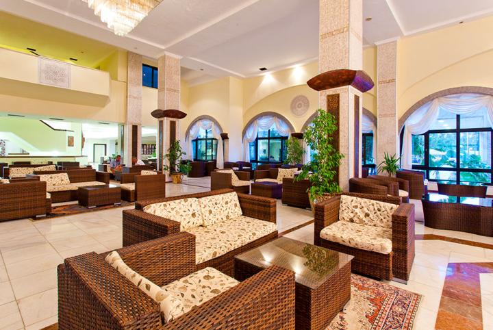 Hotel Sural Resort
