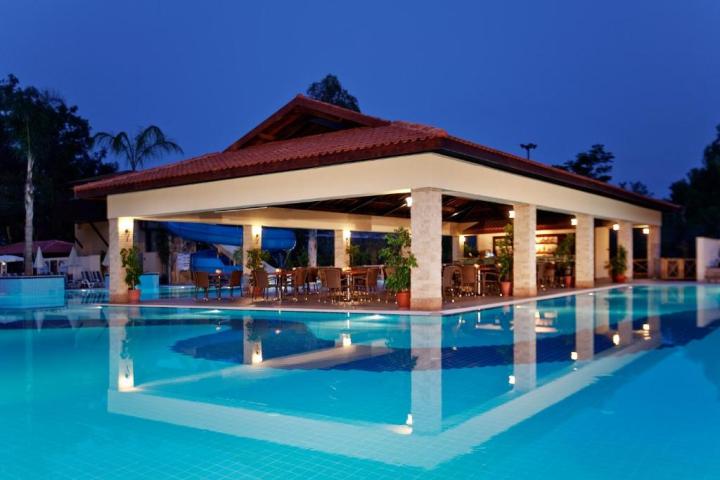 Hotel Champion Holiday Village