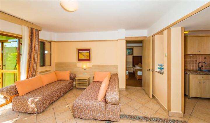 Hotel Von Resort Golden Coast