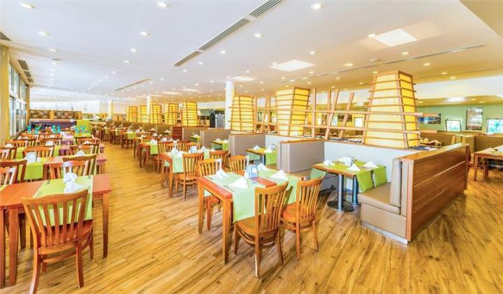 Hotel Von Resort Golden Coast