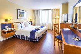 HOTEL HOLIDAY INN