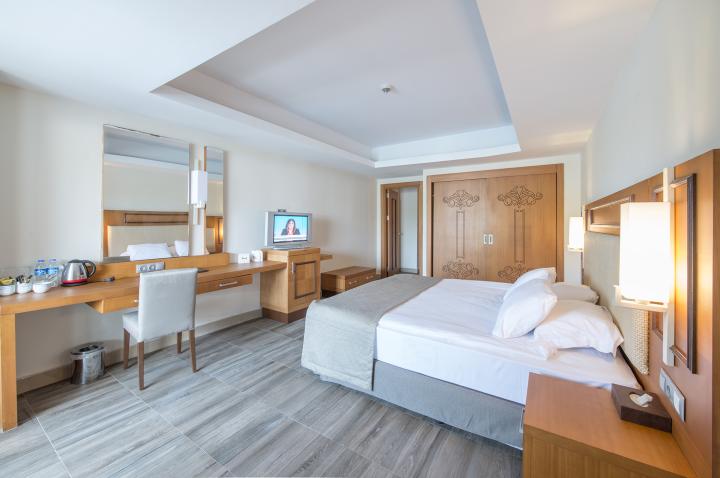 Crystal Prestige Elite (ex. Amara Prestige)