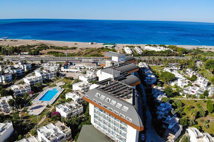 Throne Beach Resort