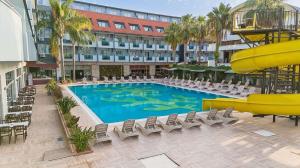 Dedeman Kemer Resort