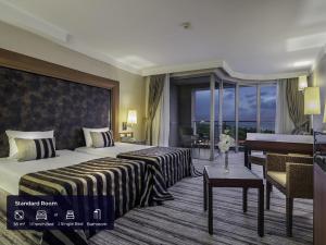 Rixos Sungate