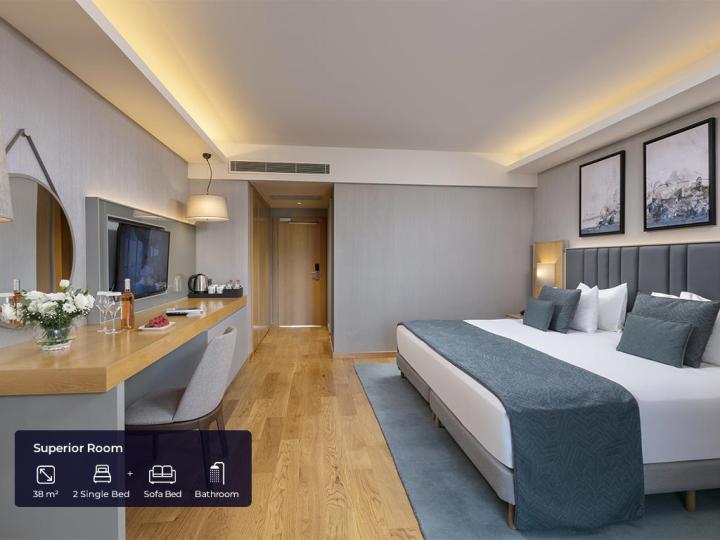 Rixos Sungate