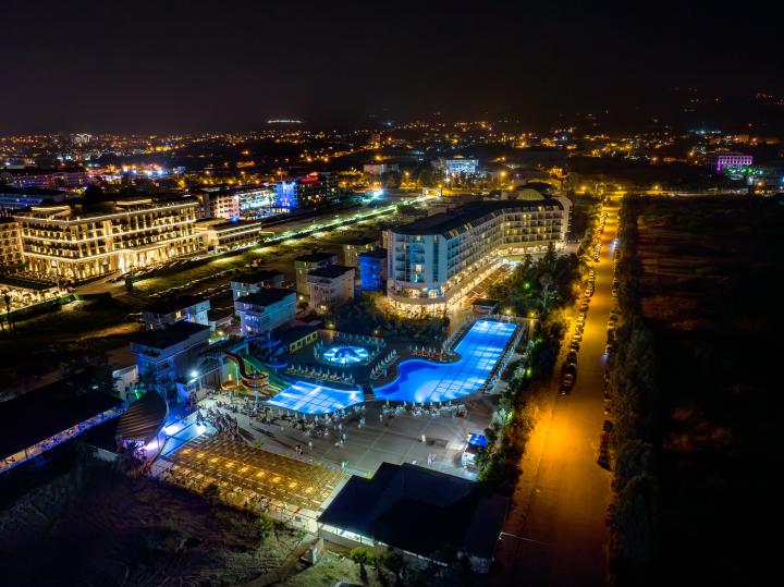 Hedef Beach Resort