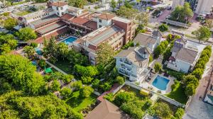 DG Rose Resort