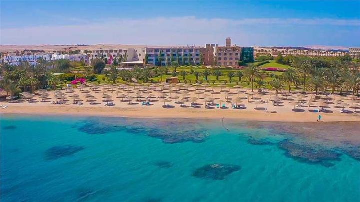 Fort Arabesque Beach Resort